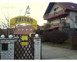 Ubytování v soukromí v blízkosti města Brna a Moravského krasu. Privát nabízí 1 apartmán a 5 pokojů. Parkování v uzavřeném prostoru.